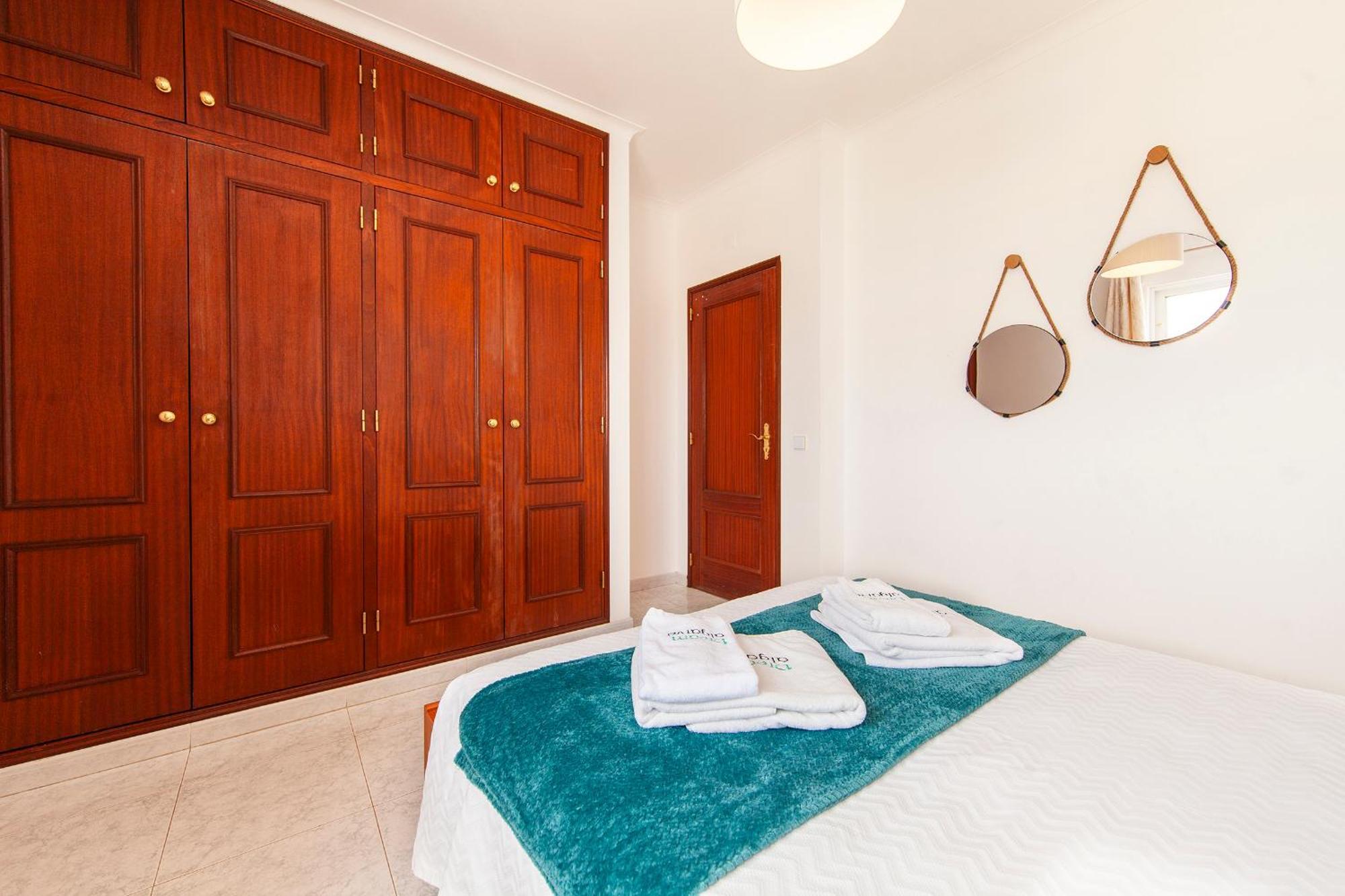 B37 - City Central Door Apartment Лагос Екстериор снимка